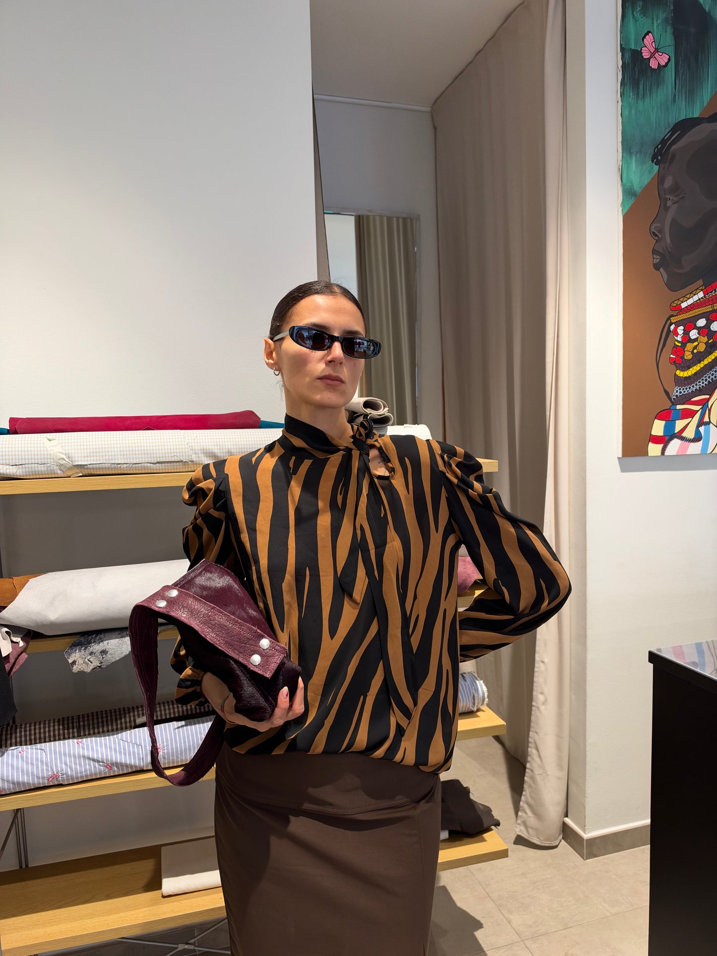 Camicia animalier con fiocco